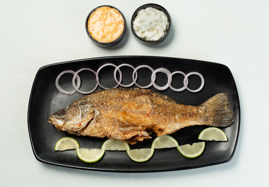 Bakt gefilte fisk med urter og løk