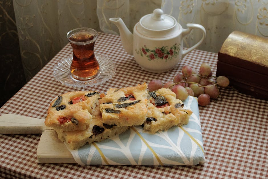 Søt focaccia med druer (Schiacciata con l'uva)