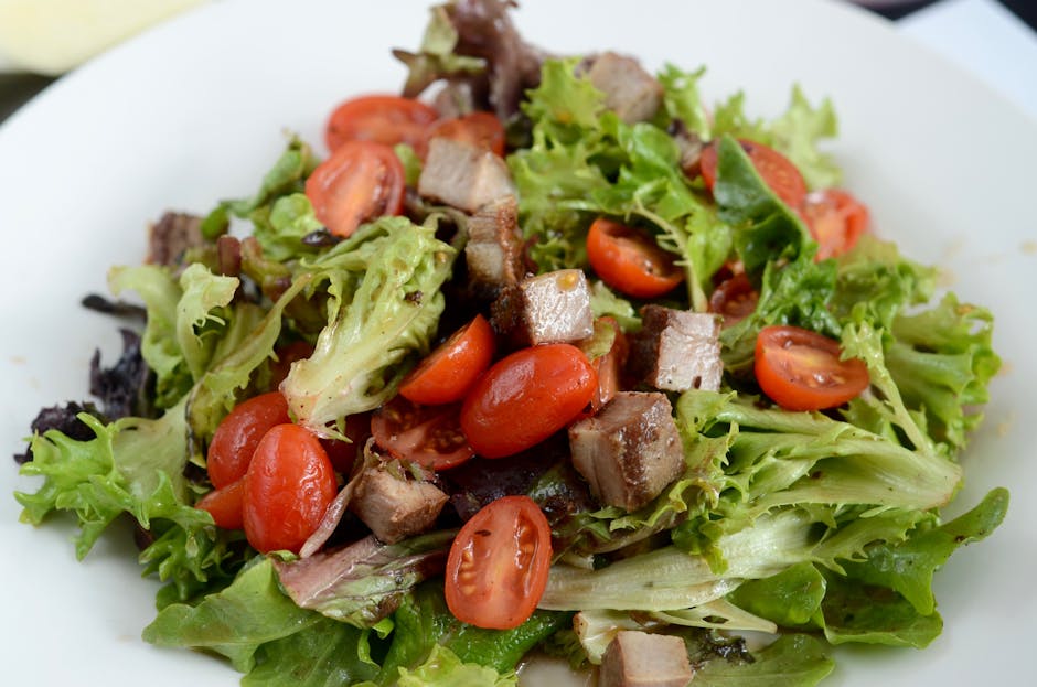 Tomat- og grønnbønnesalat med sprøstekt bacon