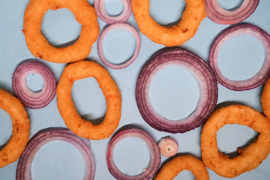 Friterte løkbåter med balsamico-ketchup