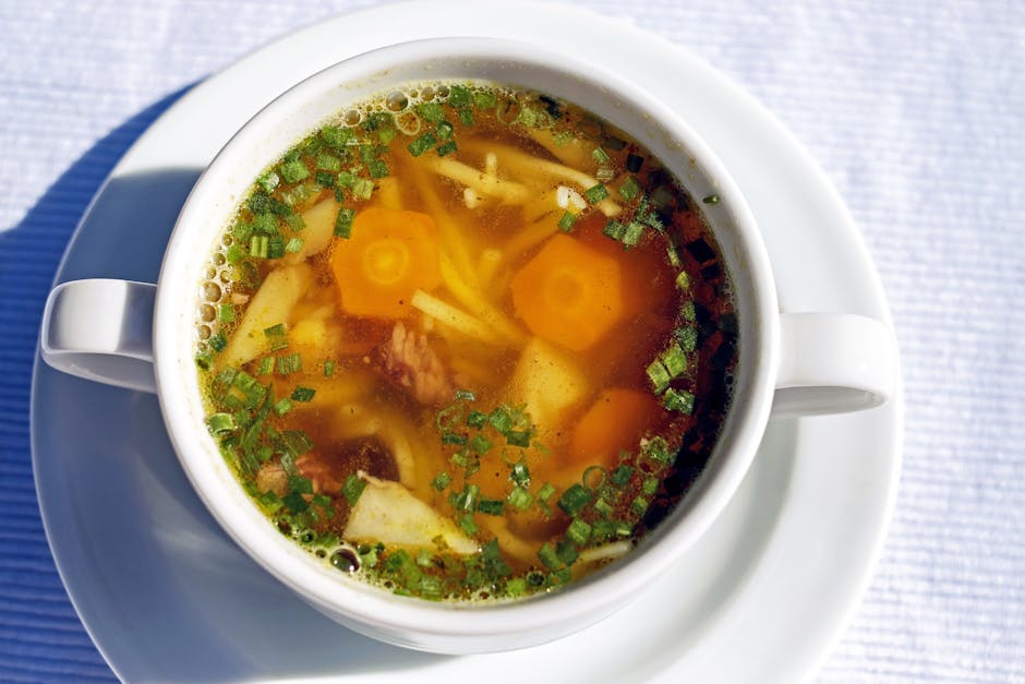 Kyllingsuppe med hjemmelagde matzoboller