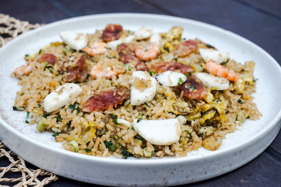 Klassisk Jambalaya med kylling, pølse og reker