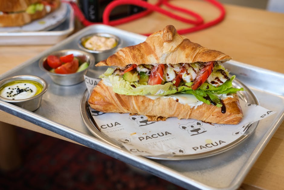 Juleappetittre med croissantdeig og grønnsaker