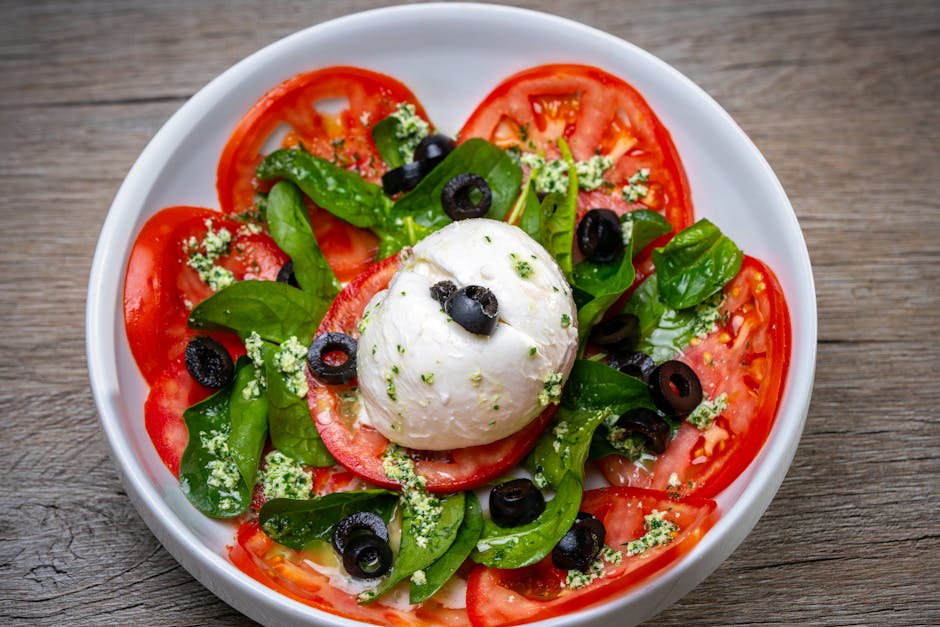 Arvegods tomatsalat med burrata og basilikum