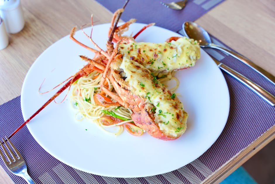 Sjøpølsesaus med hummer og spaghetti