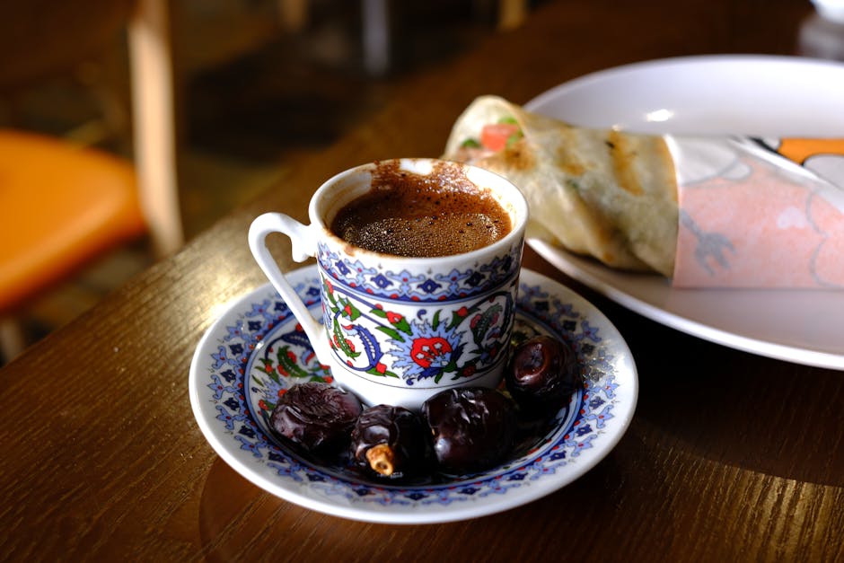 Ristede dadler med pancetta, mandler og chili