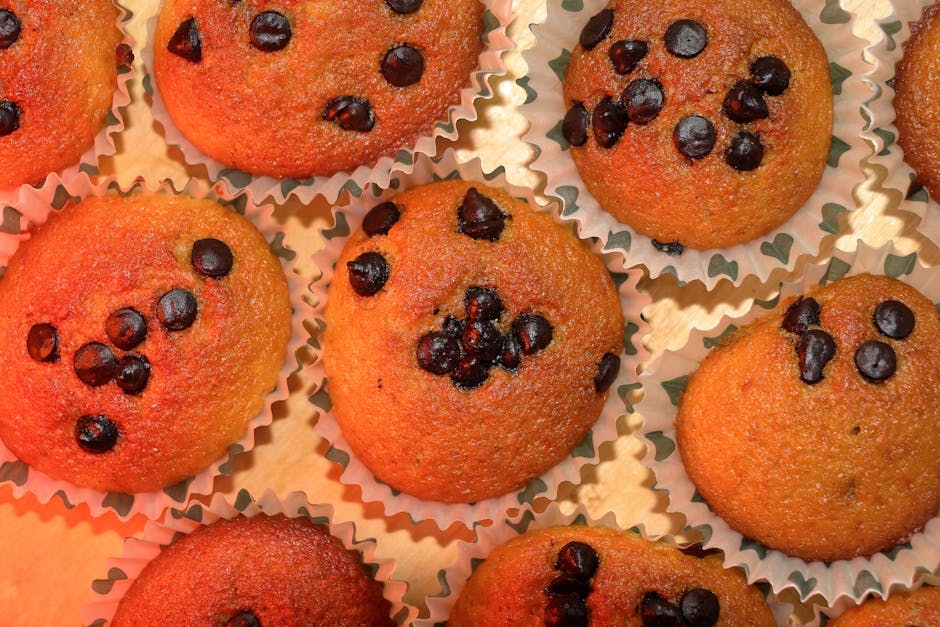 Saftige bananmuffins med sjokolade og valnøtter