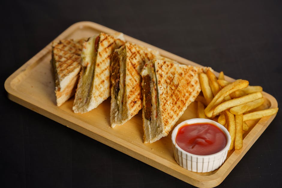 Italienske grillede ostesmørbrød med marinara