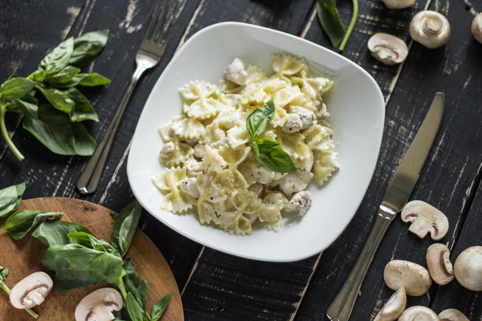 Kremet kylling- og farfallepasta med asiagosaus