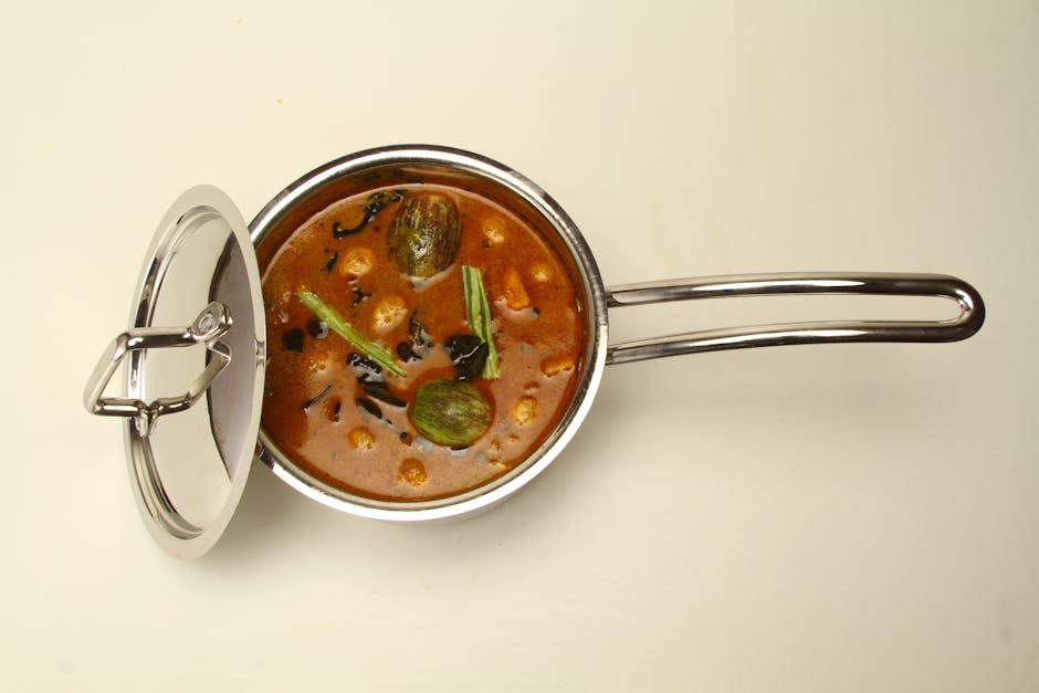 Kreolsk okra med tomater og paprika