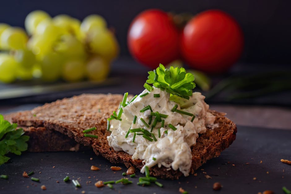 Kremet pølsedipp med tomater