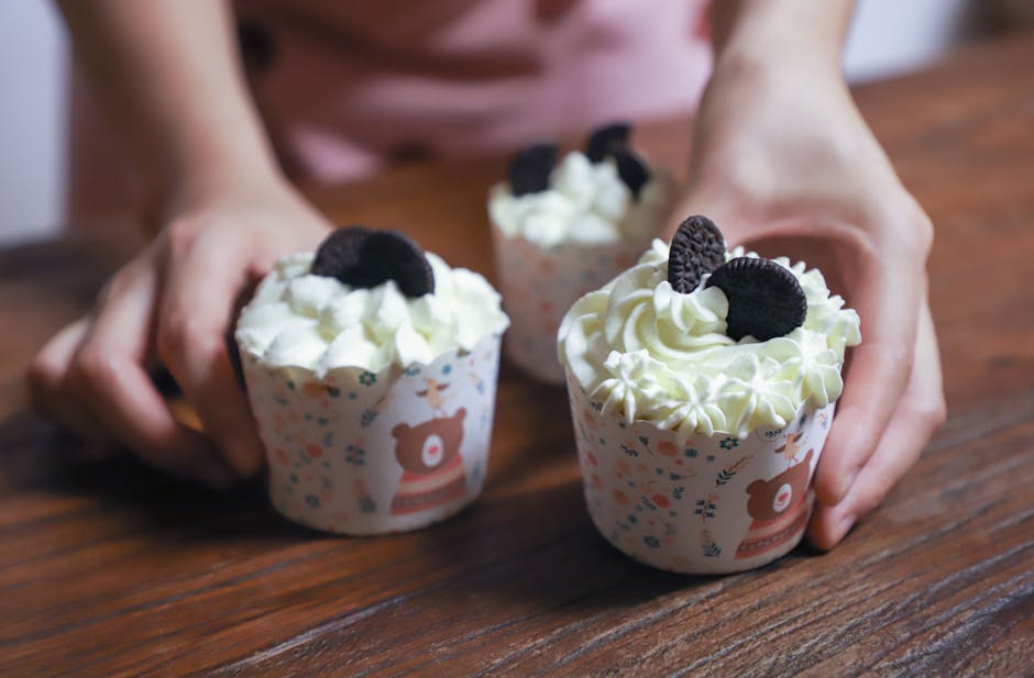 Mini OREO-cupcakes med kremostfyll