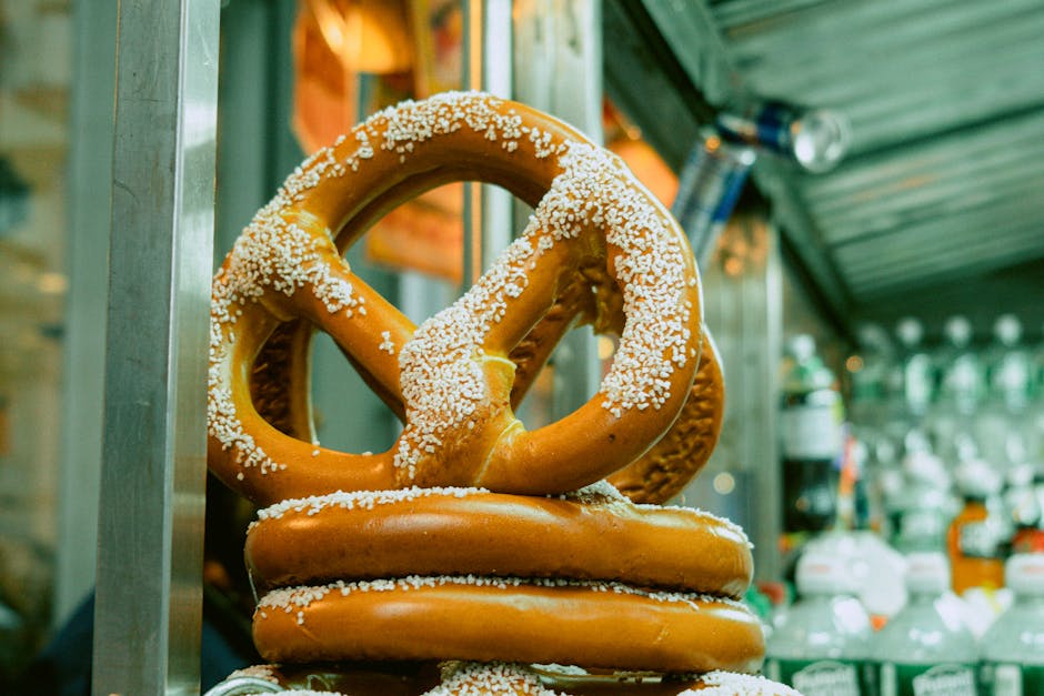 Søte pretzelstabler med sjokolade og peanøtter