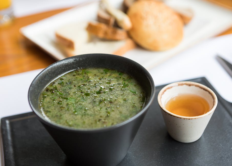 Portugisisk Caldo Verde med grønnkål og chouriço