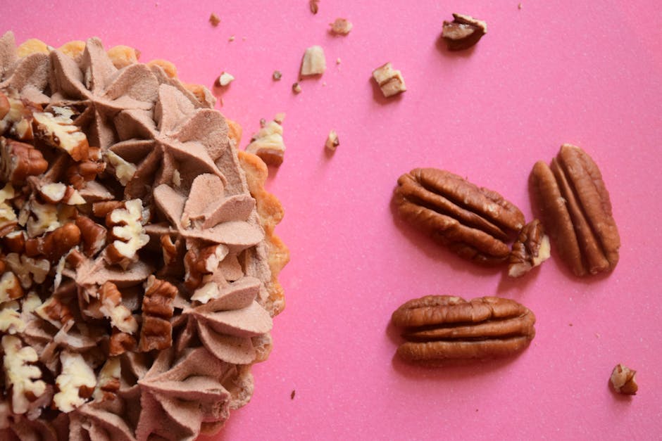 Kremete ostekakestykker med pekannøtter