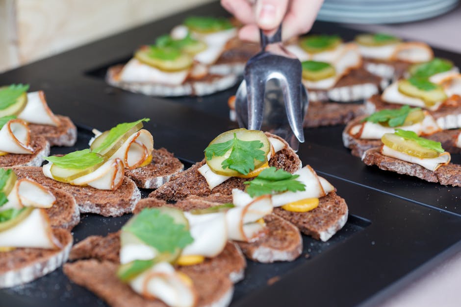 Enkle oste-snacks på rugbrød