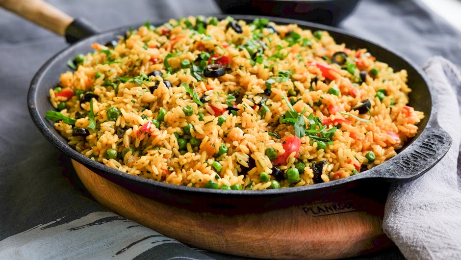Cubansk gul ris med erter og paprika