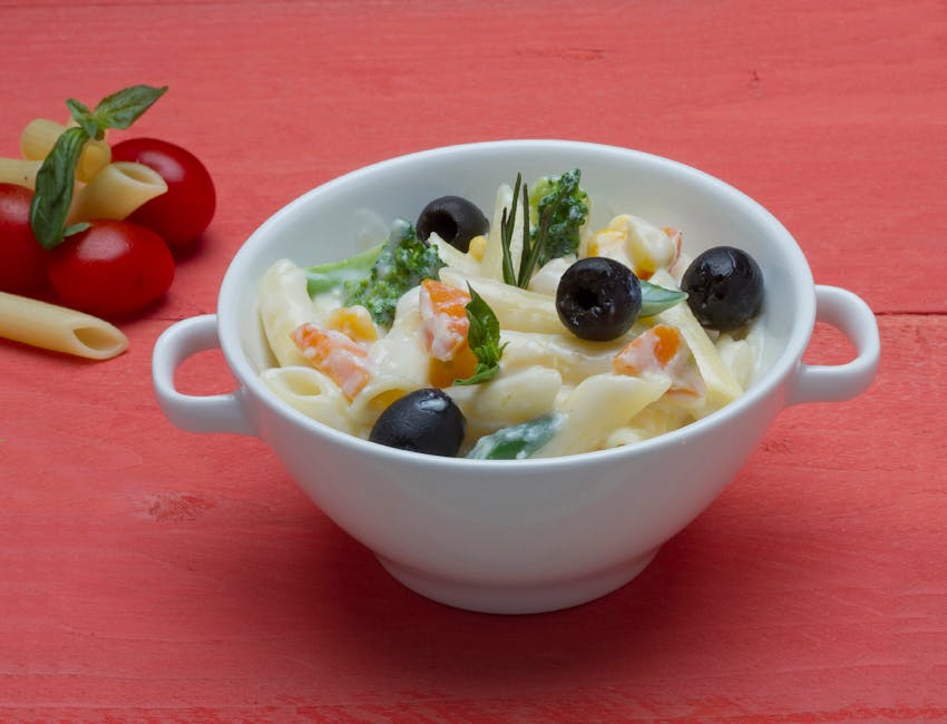 Pastasaus med grønnsaker og oliven