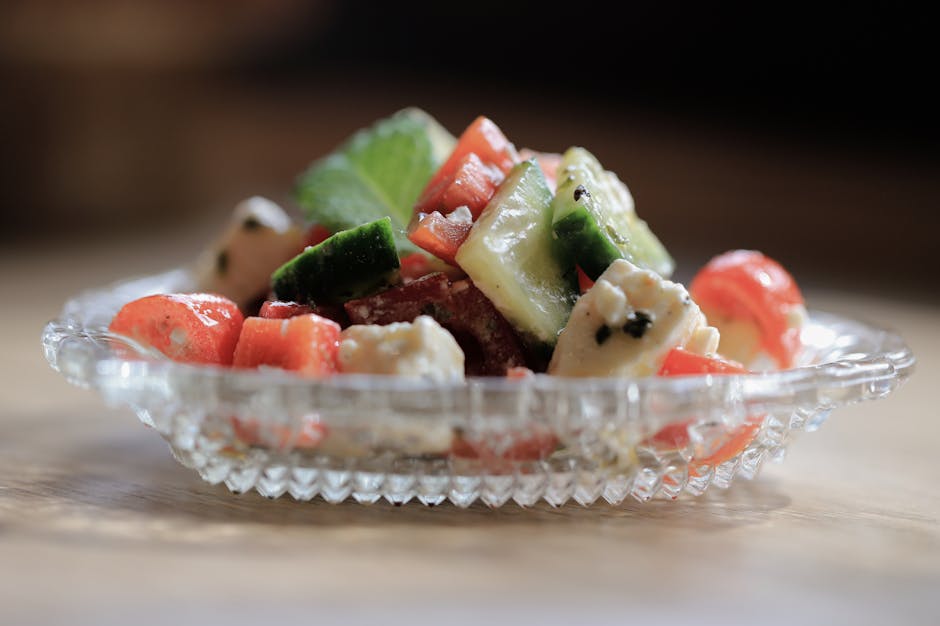 Sommerrisalat med fetaost, sitrus og mynte