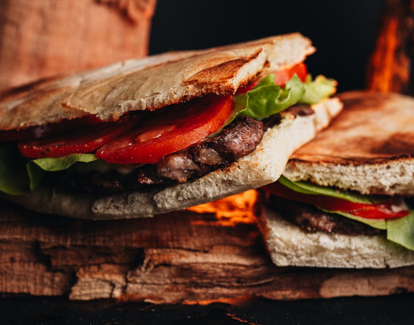 Krydret lammeburgere med nøttesaus