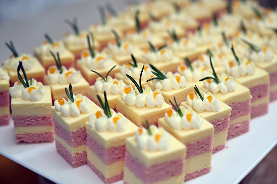 Kremet sitronkake med gelétopping