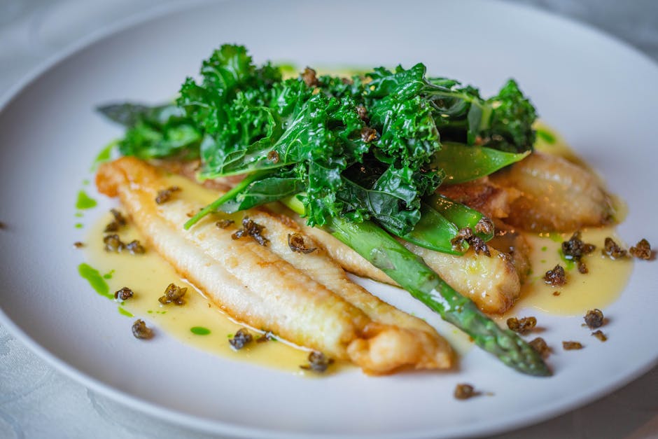 Dampet fisk med vårløk og sesamkål