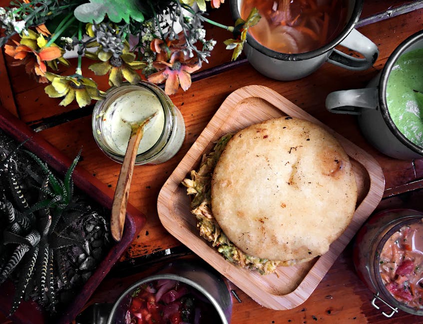 Reina Pepiada Arepas med kylling og avokado