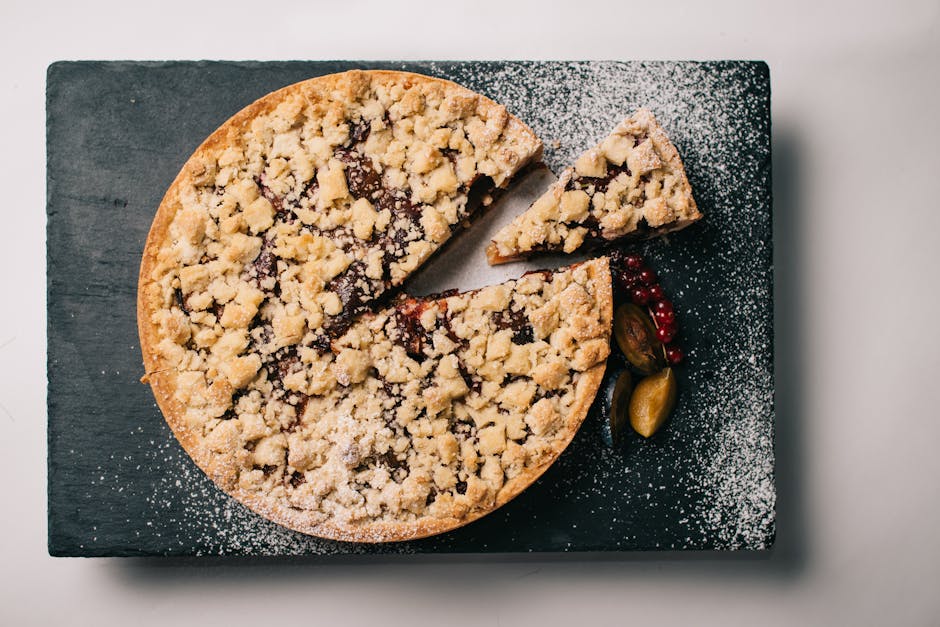 Bærpai med ingefær, appelsin og mandelstreusel