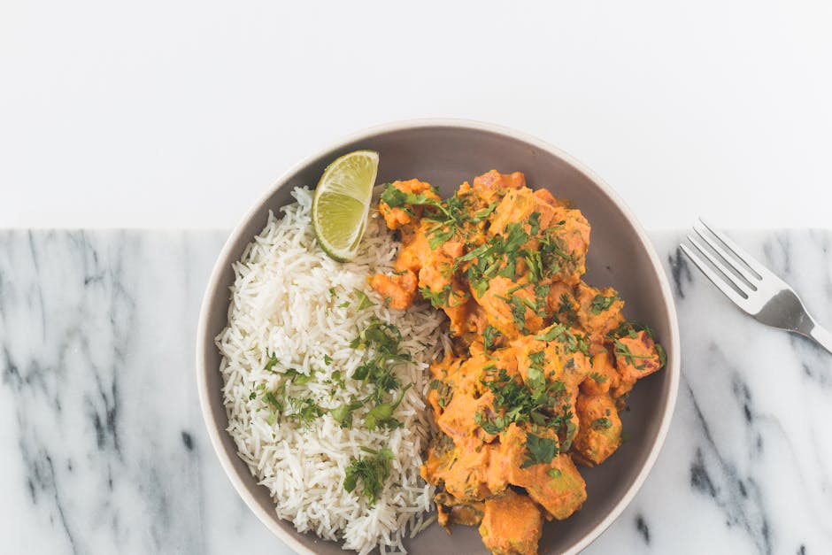 Kremet paneer-curry med erter