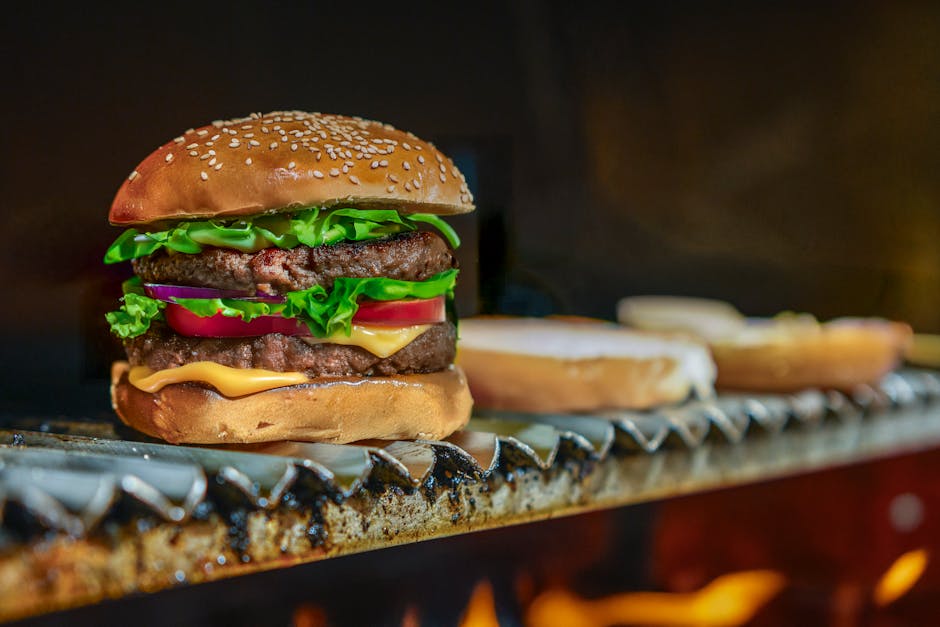 Grillburger med BBQ-saus og ost