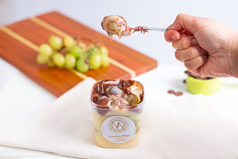 Sprø druepaier med vaniljeyoghurt