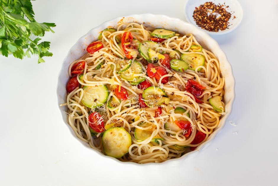 Spaghetti med ovnsbakt squash og tomater