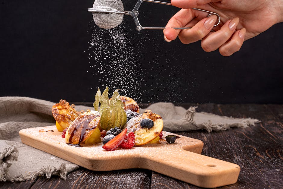 Bær-turnovers med jordbær og blåbær