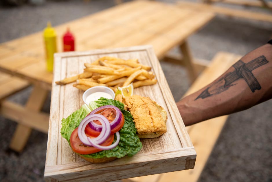 Sprø steinbit-sandwich med hjemmelaget remulade