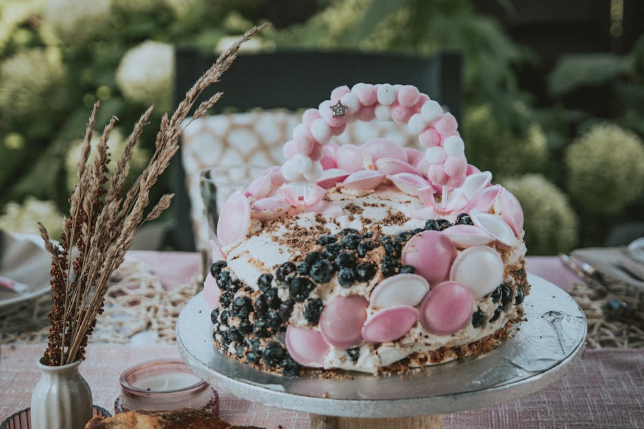 Tårnhøy glutenfri sjokoladekake med marengs