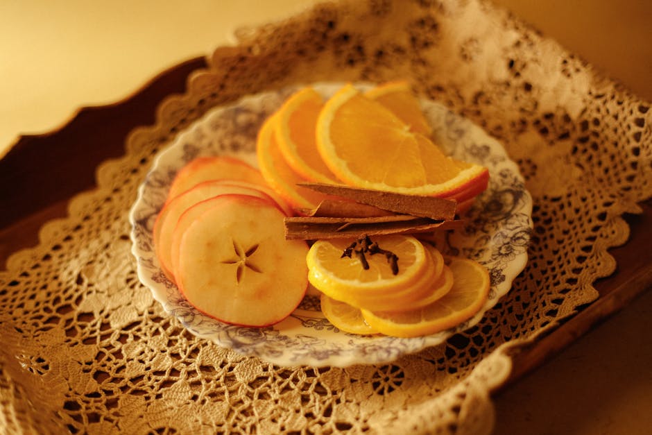 Frisk appelsinsalat med kanel og appelsinblomstvann