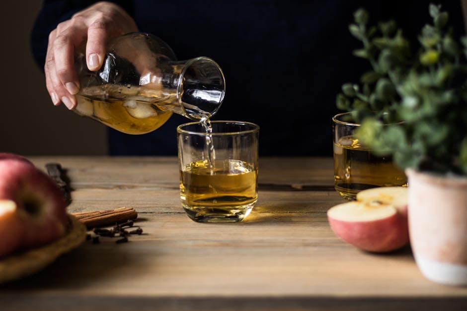 Bourbon og eplecider-drink