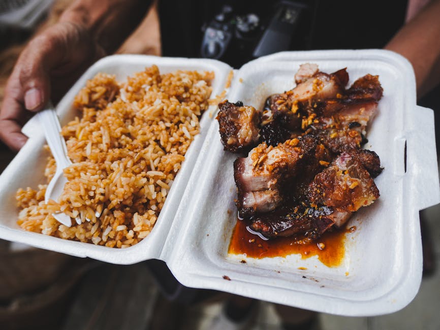 Adobo-svineknoke med stekt ris