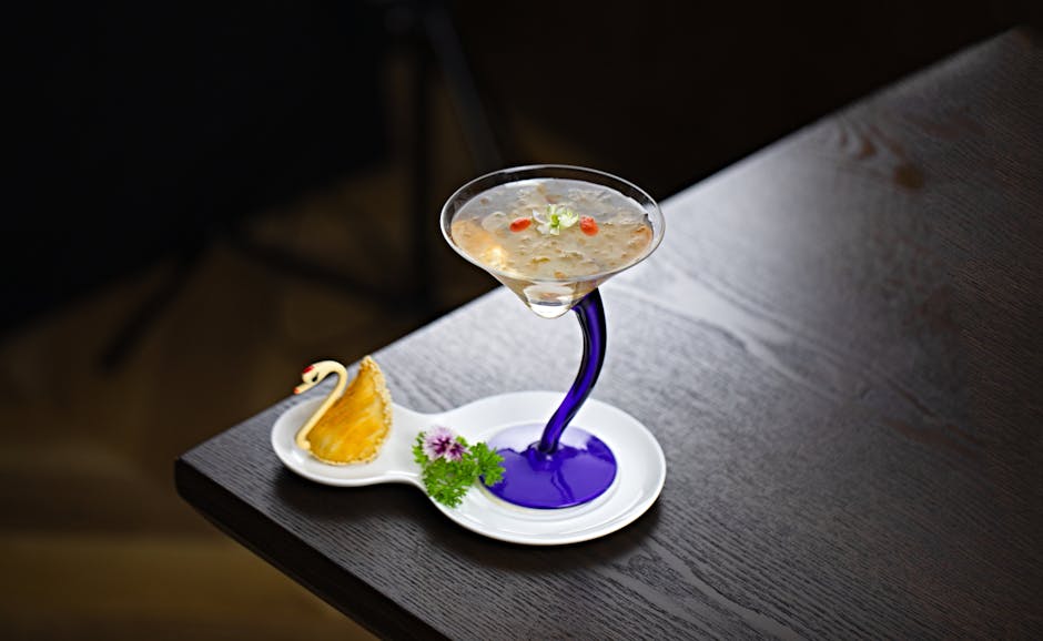 Tunfisk-tartar i martiniglass