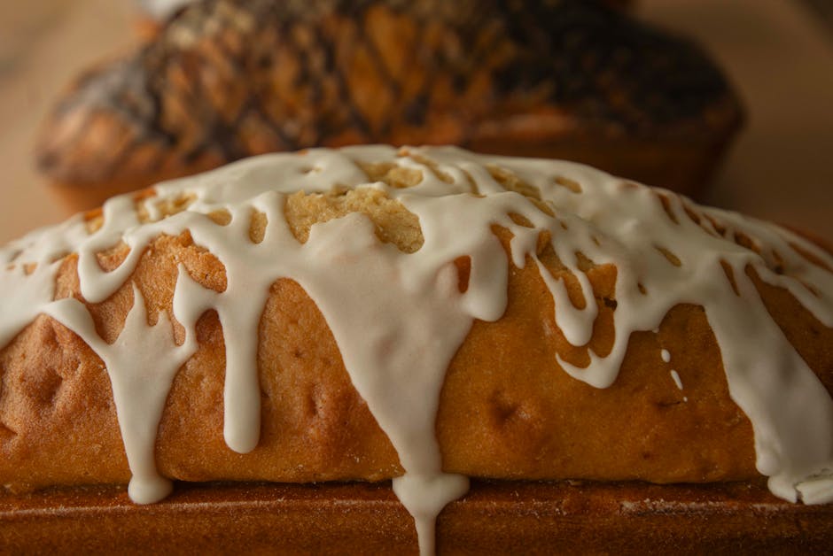 Saftig banankake med karamellglasur