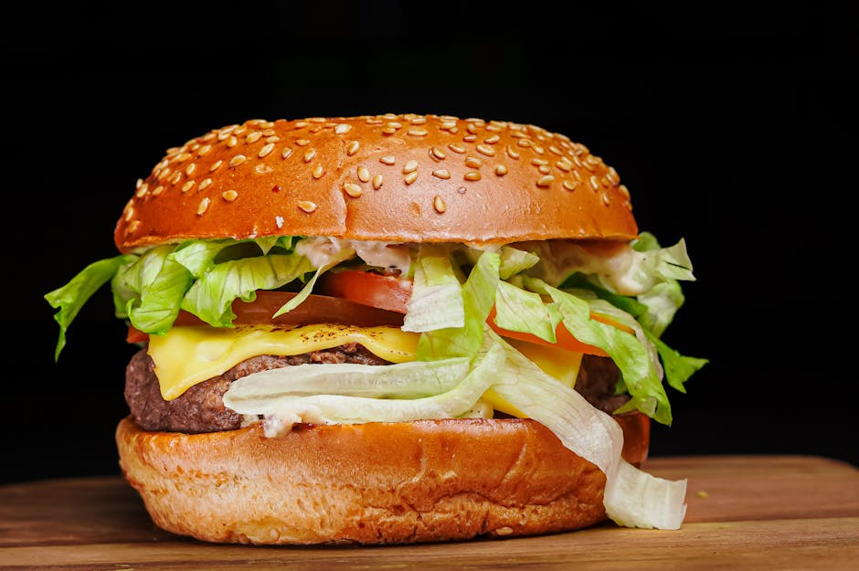 Cheeseburger-rull med kjøttdeig og cheddar