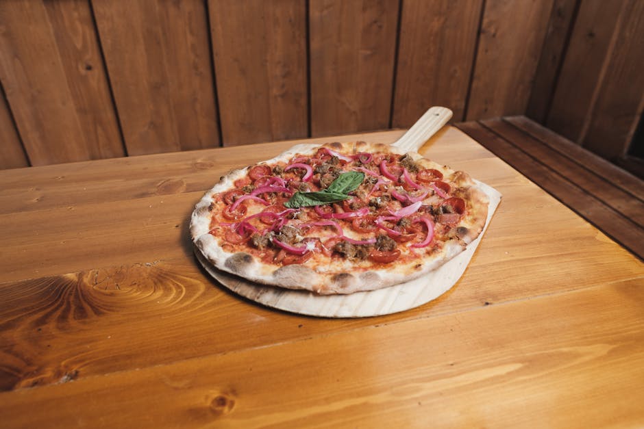 Kjøttpizza med hjemmelaget rød saus