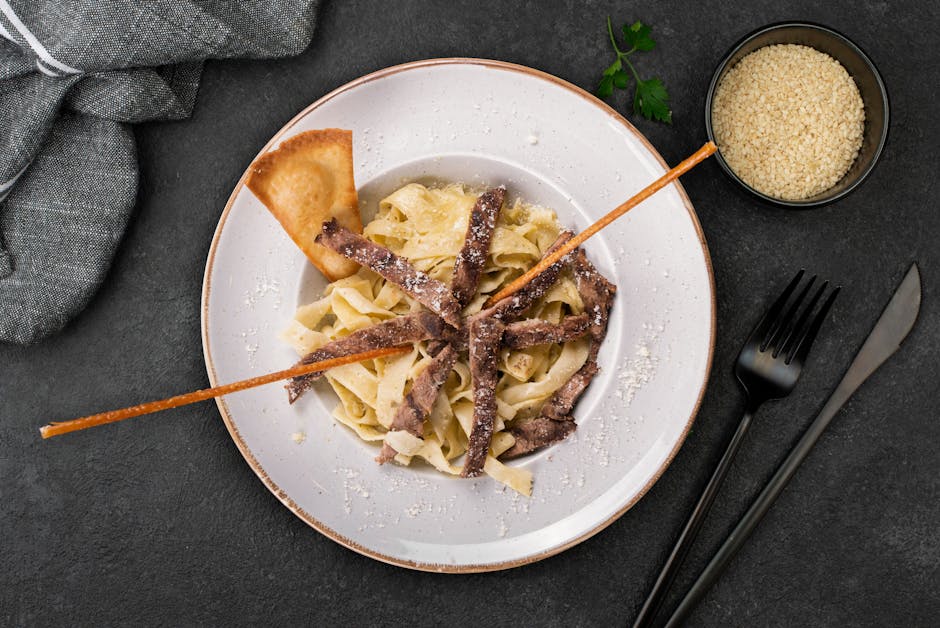 Kremet biff Stroganoff med smørdampede nudler