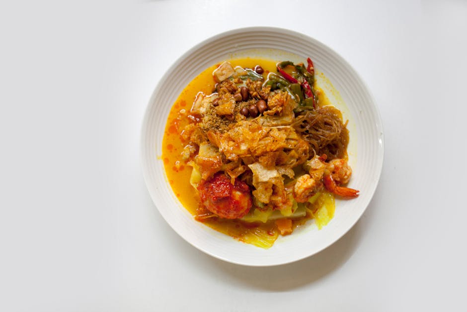 Rød karri med peanøttsaus