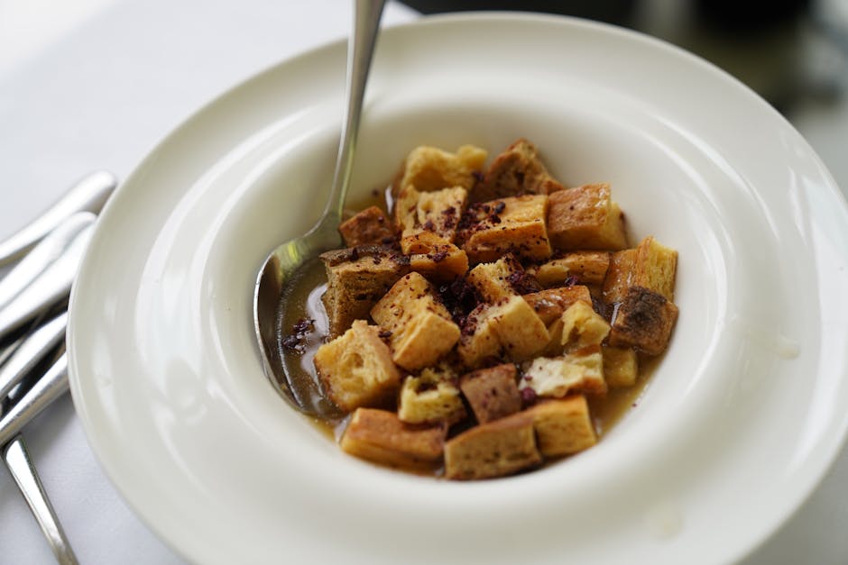 Pumpernickelkrutonger med tranebærsaus