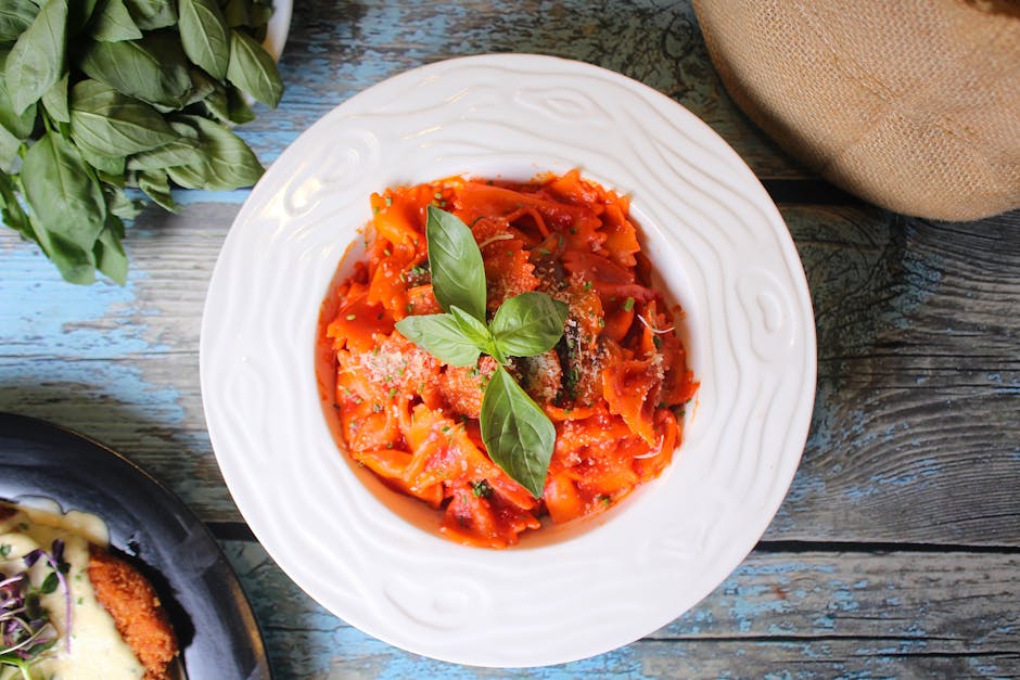 Farfalle med squash, basilikum og parmesan