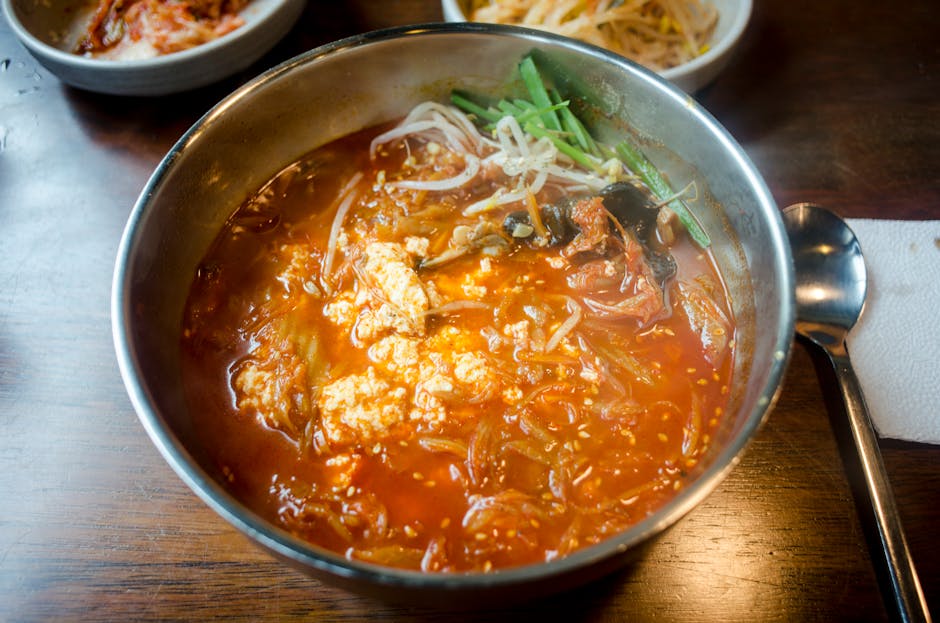 Krydret kimchi- og tofustuing