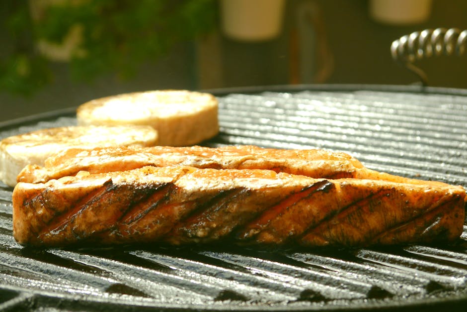 Grillet laks med nektarinsalsa