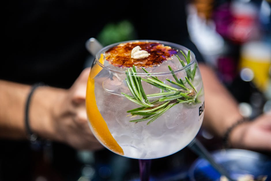 Klassisk gin- og Lillet-cocktail