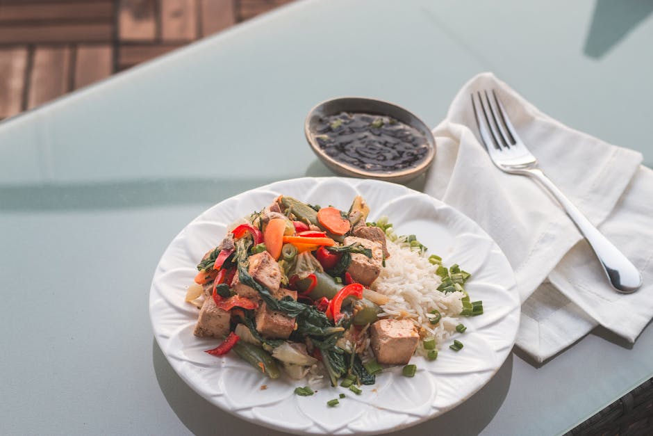 Stekt tofu med grønne bønner og asiatisk kokosnøttsaus